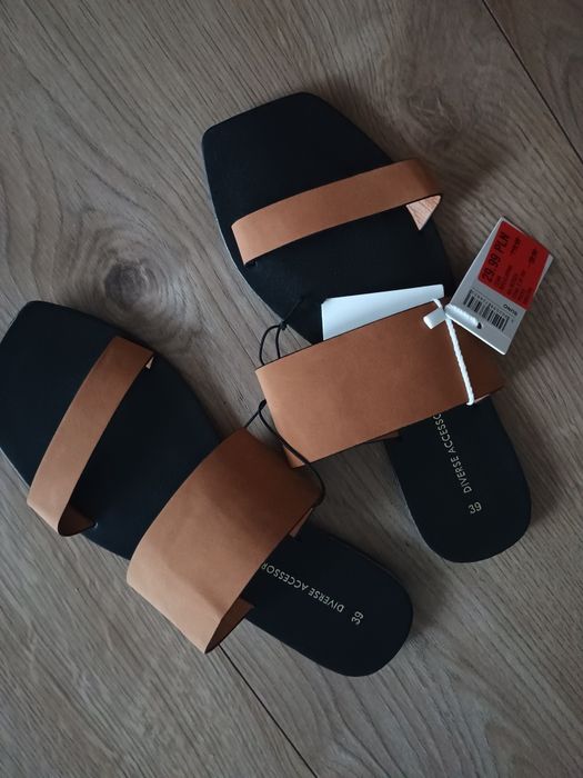 Sprzedam nowe klapki