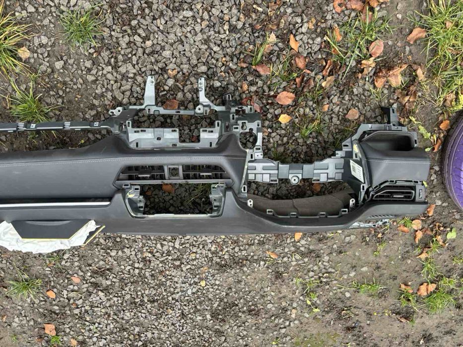 Торпеда Тойота Рав 4