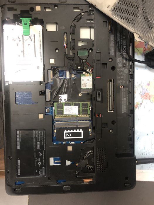 Hp zbook 15 g2 ssd120gb ram8gb