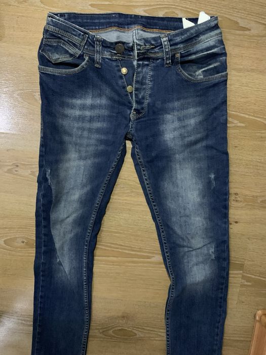 Джинсы синие GIVENCHY женские