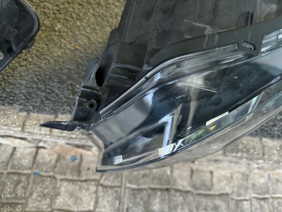 Farois citroen berlingo IV