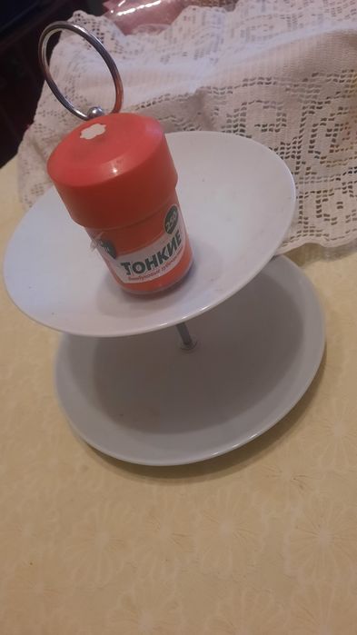 Большие блюда та конфетници.