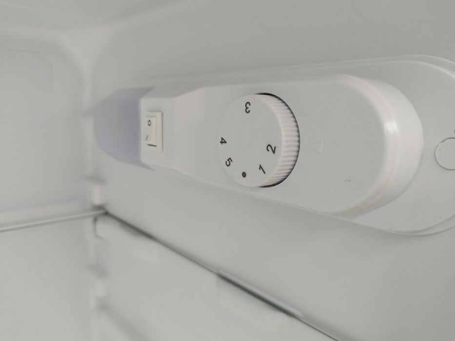 Холодильник Kernau 170 cm. з Європи, 2022 рік