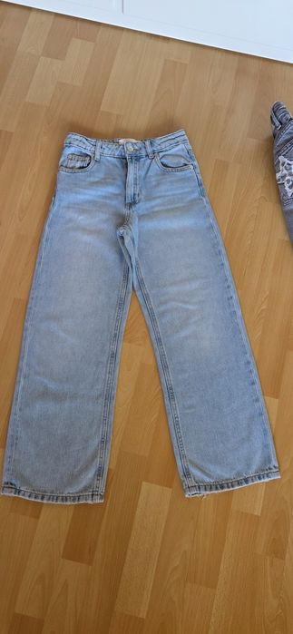 Джинси  Zara Wide Leg , кльош  9-10 р. з нової колекції в ідеал.стані