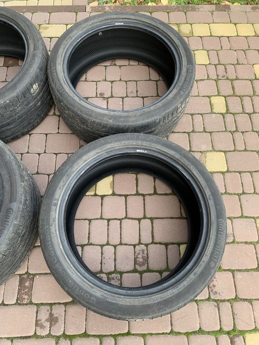 Резина Continental ContiSportContact різноширока 265/40r21 і 295/35r21