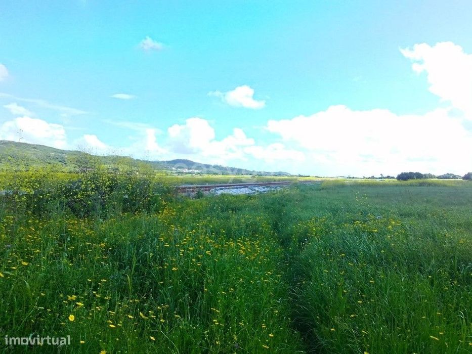 Terreno Rustico em Morelena, a apenas 2,5Km do centro de Pêro Pinheiro — Almargem Do Bispo, Pêro Pinheiro E Montelavar, Lisboa