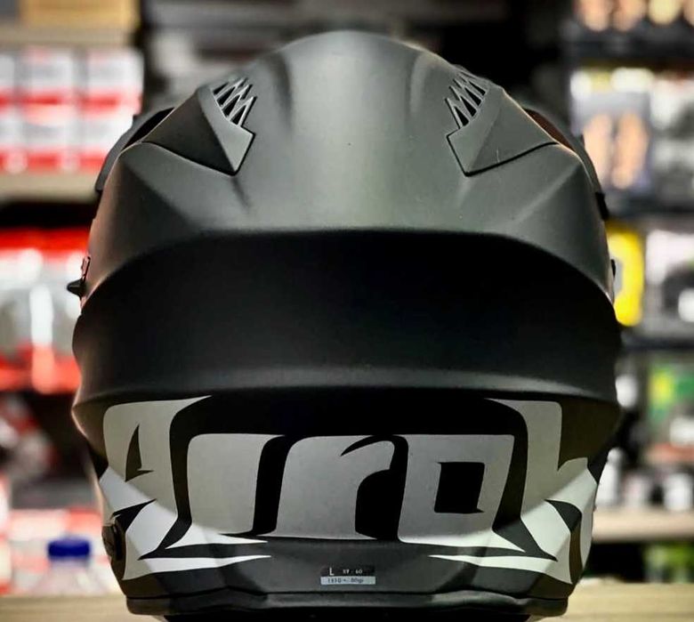 Capacete NOVO Airoh Commander Preto Mate (42% DESCONTO) Em S e M