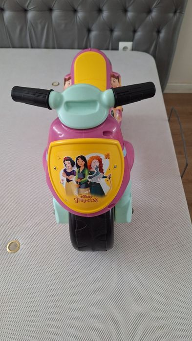 Moto Criança Princesas Disney