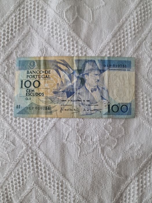 Nota de 100 escudos