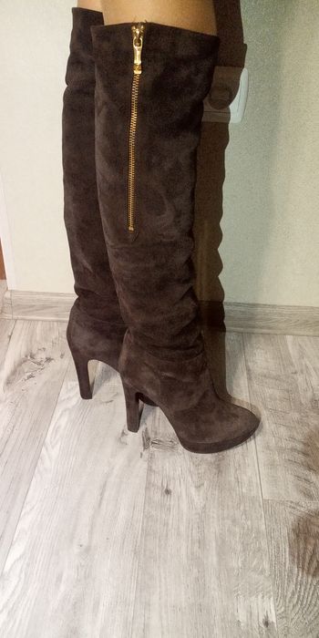 Жіночі чоботи 37 розмір