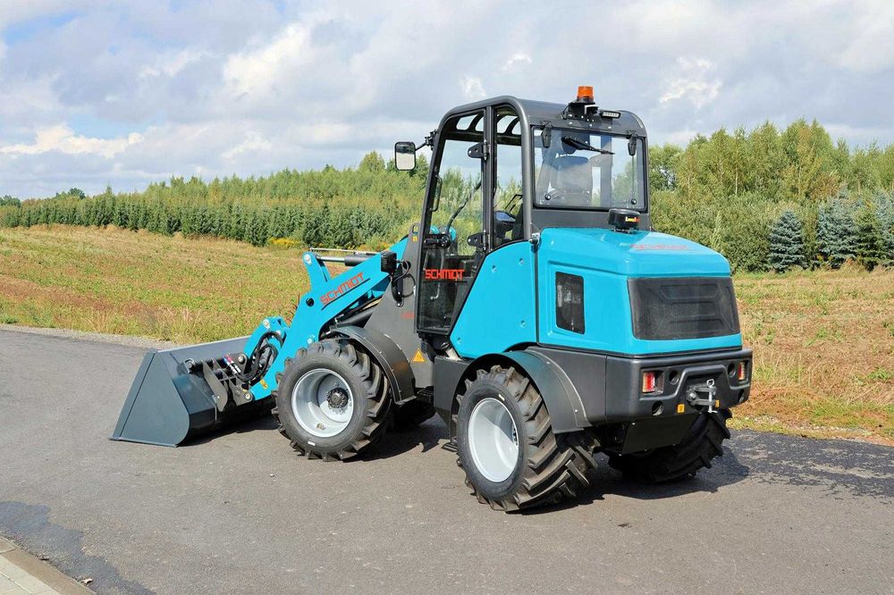 Ładowarka kołowa Schmidt 4350A NOWA WERSJA 2026 4x4 udźwig 2000 kg