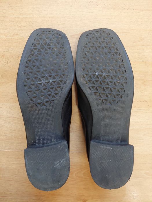 Туфлі жіночі чорні шкіряні 41 р.