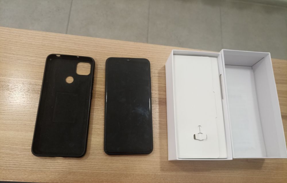 Продам телефон Xiaomi Redmi 9C NFC 3/64 Gb б/у