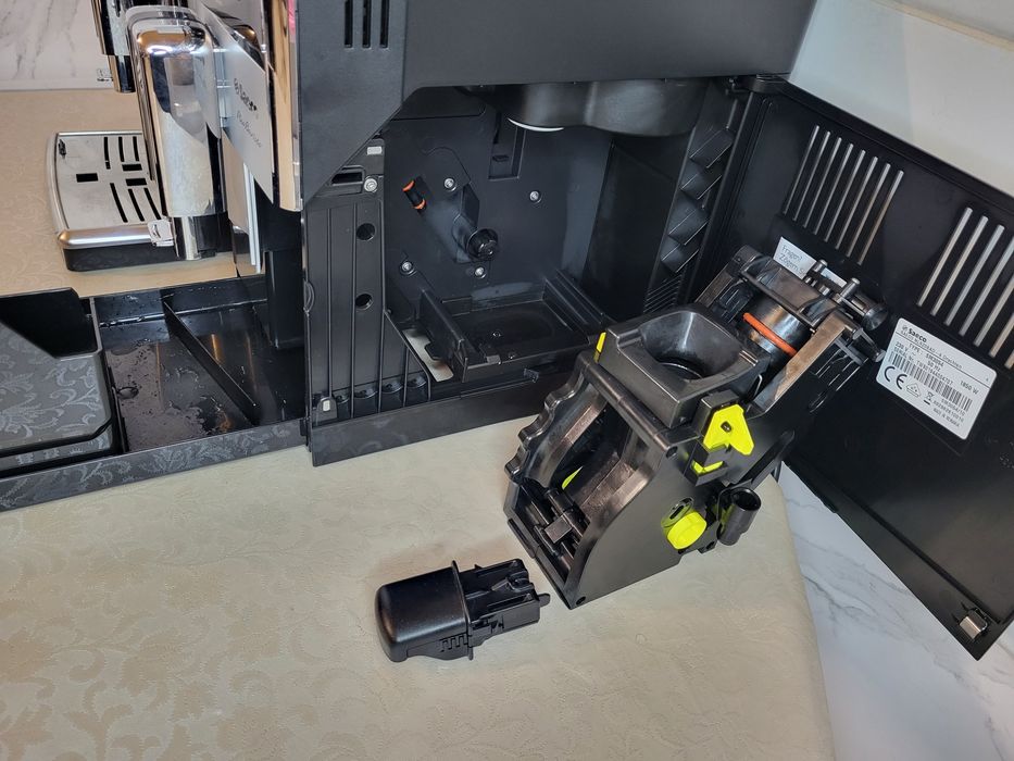 Кофеварка кофемашина Saeco Picobaristp