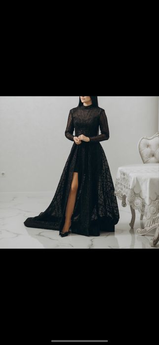 Вечірня сукня чорна