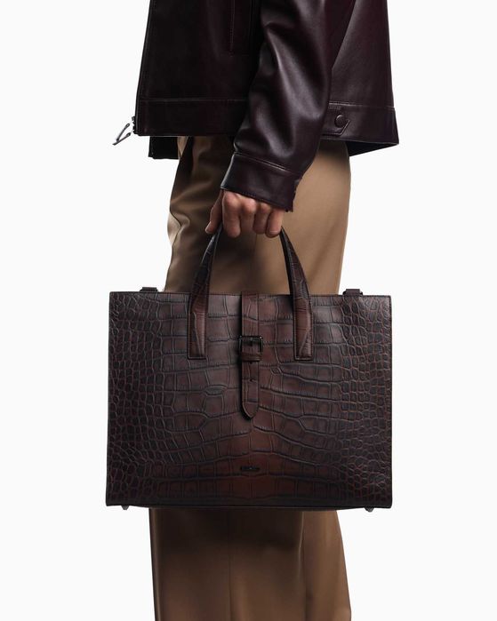 Aktówka ze skóry tłoczonej we wzór krokodyla Emporio Armani