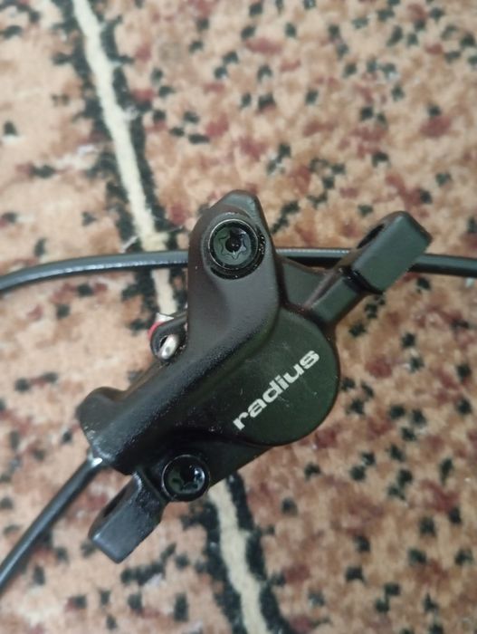 Тормоза гідравлічні Radius