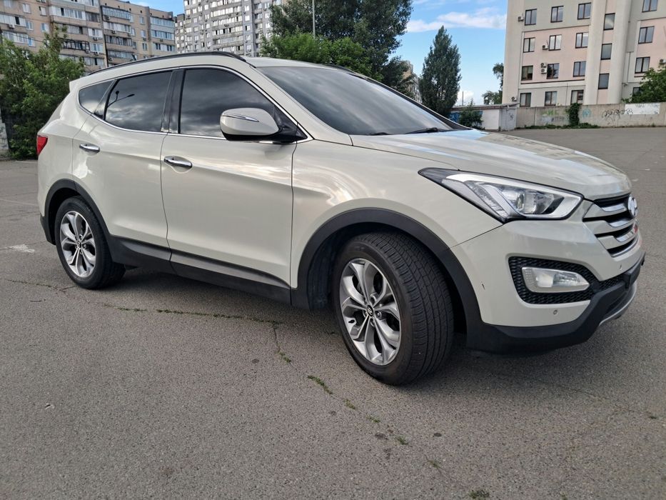 Продам Hyundai Santa Fe