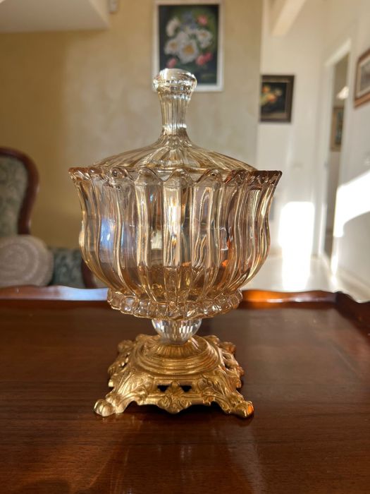 Шкатулка  -цукерниця  Вінтаж