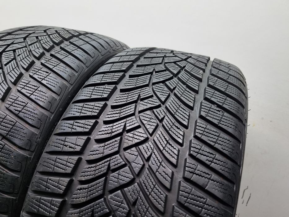 2x 245/35R19 93W Goodyear Ultragrip Performance + 7mm 2022 opony zimowe