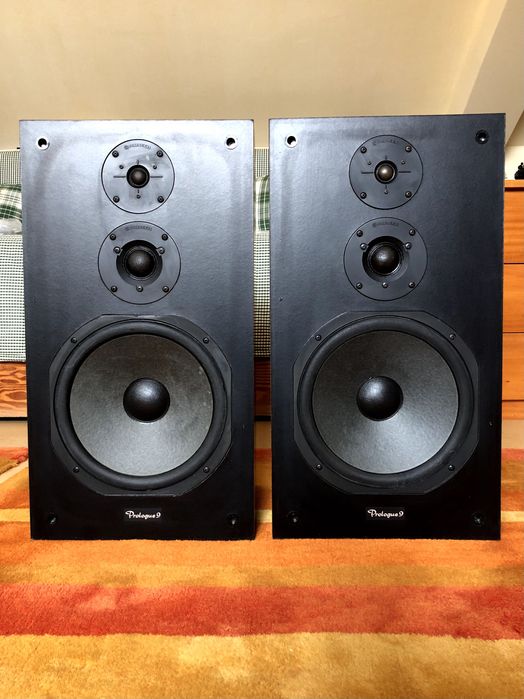 Colunas Pioneer Prologue 9