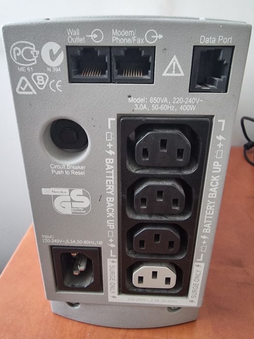 ИБП APC Back UPS 650 cs, с рабочей батареей и кабелями