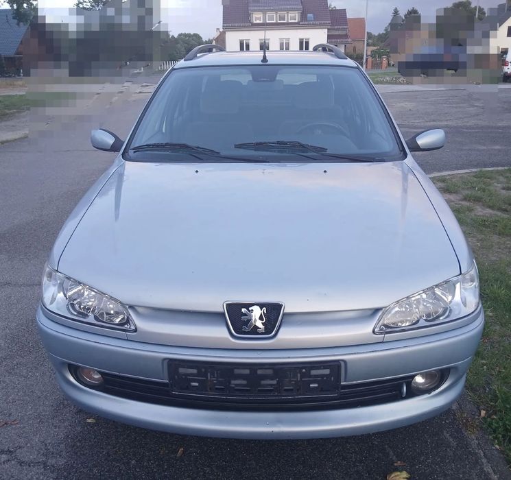 Peugeot 306