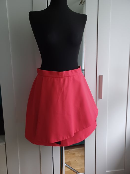 Spodniczka trapezowa Reserved r 40
