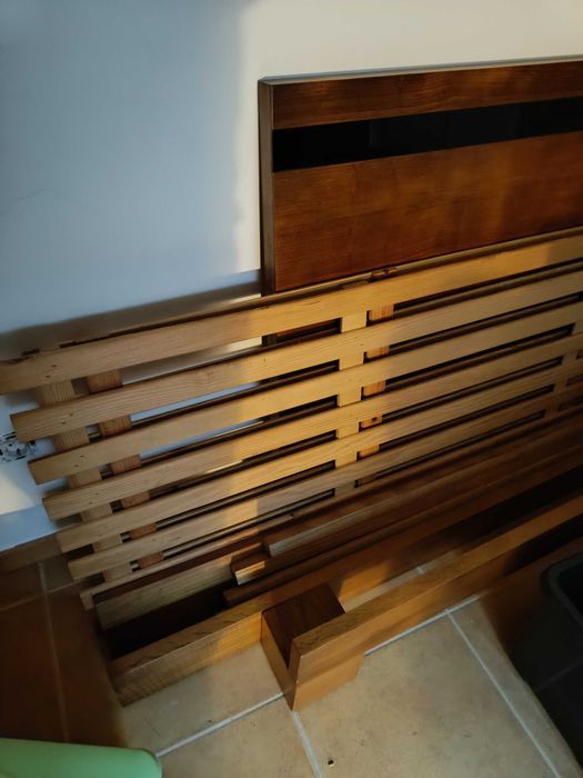 Cama de Casal para colchão 1900 x 1400