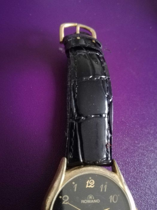 Relógio antigo Romano c/ a bracelete original preta em pele genuína