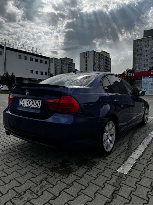 Bmw e90 320d Xdrive MPakiet 184km, zrobiony rozrzad, rysa na boku