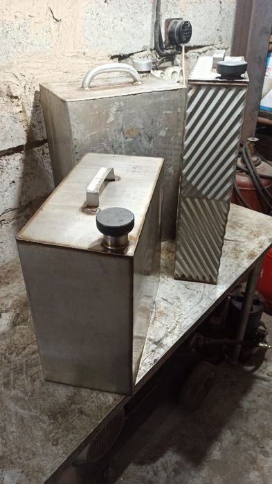 Канистры нержавейка