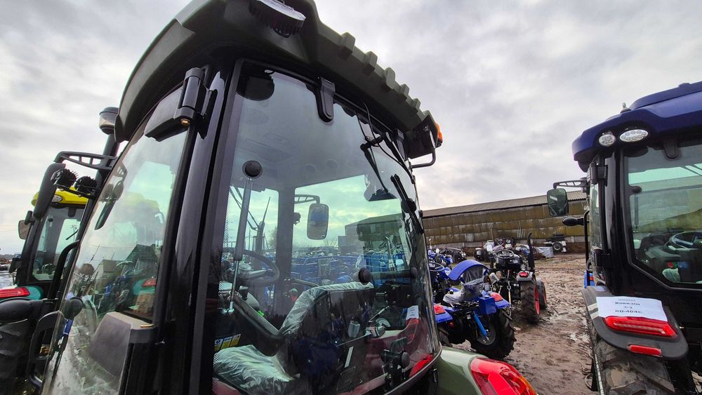 Трактор с кабиной Кентавр 404 SC 2025 доставка на дом