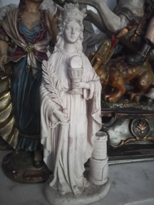 Figuras em marfinite .. Preço por peça