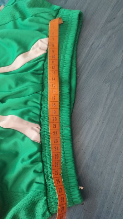 Футбольная форма и гетры