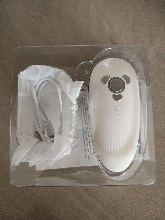 Masażer do twarzy i ciała AM-820 EMS + Vacuum + LED | Jak nowy