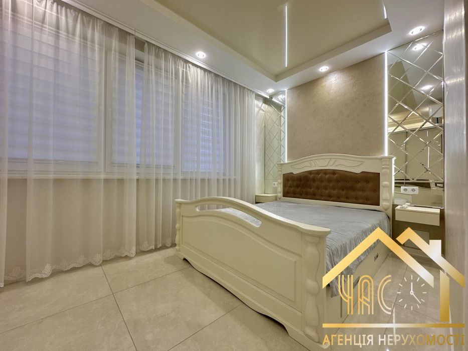 Таунхаус 95 м² з ремонтом і меблями, Жуляни, Київ