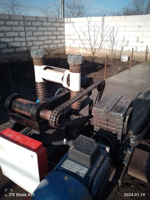 Трубогиб для профильной трубы