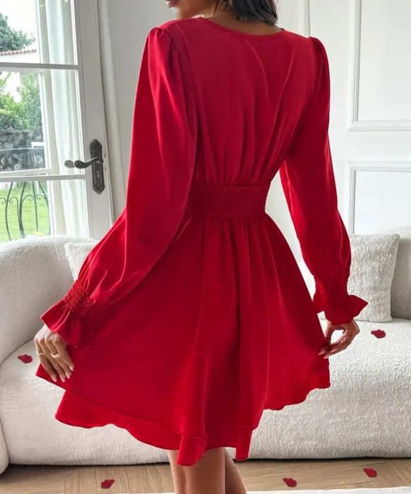 Червона літня сукня