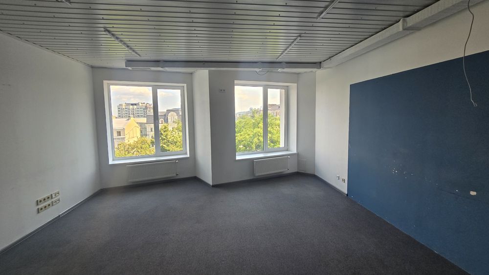 Оренда Офісу 750 m² | Без Комісії | Нижній Вал | Окремий Поверх