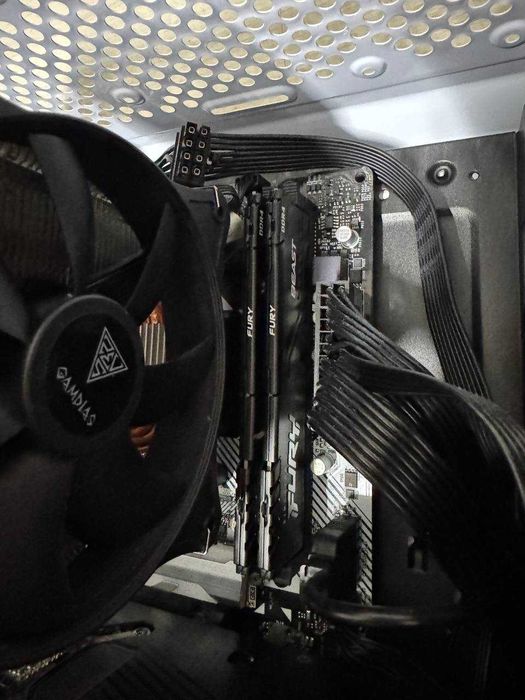 Ігровий компьютер AMD Ryzen 5 3600, RX 6650XT 8GB, 16GB, SSD M.2 - 1TB