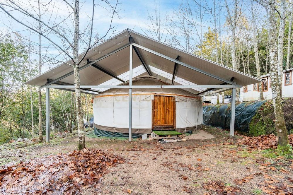 Living an Eco-Friendly Lifestyle on a Panoramic Plot in Calde, Viseu