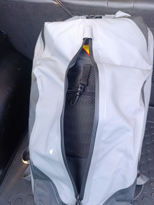 Продам водонепроницаемый рюкзак