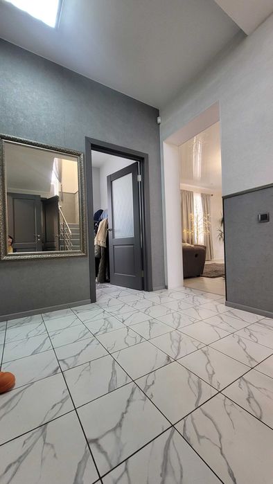 Будинок Мархалівка,15хв.Київ, VIP рівень за цікавий кошт