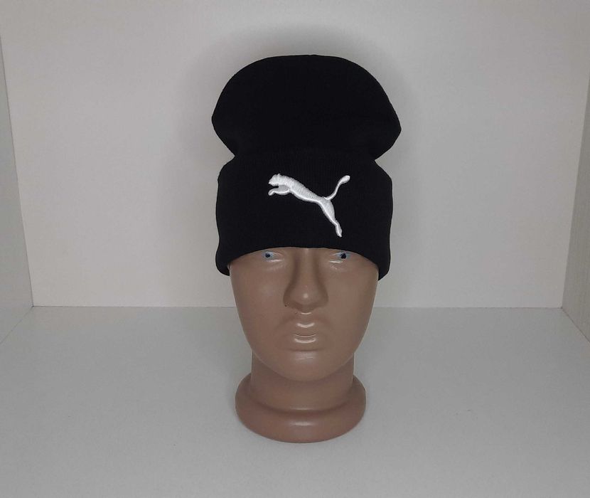 Женская шапка (Турция) цвет разный.