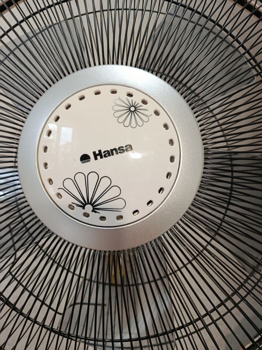 Напольный вентилятор Hansa.б/у