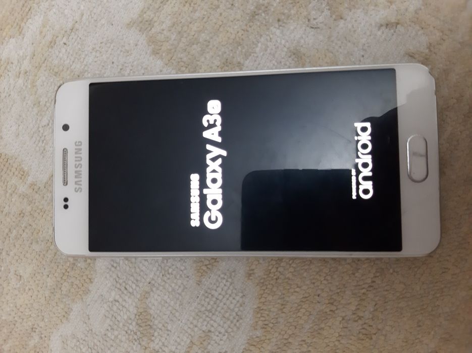 Продам телефон робочий бу