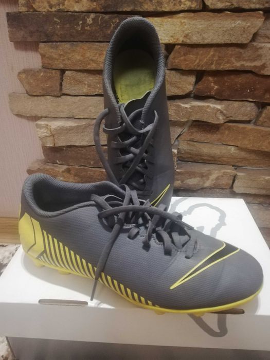 Буци для футбола