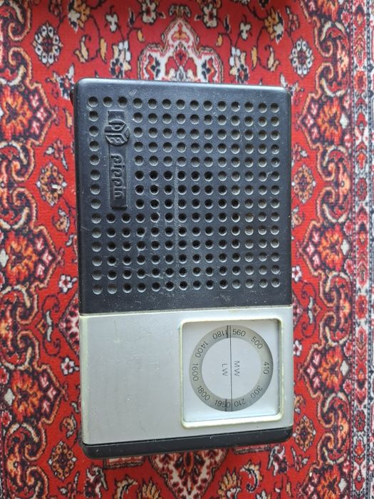 Radio zabytkowe PIPPIN 304