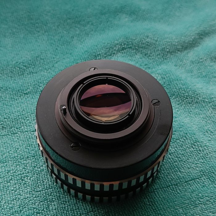 Praktica MTL3 Carl Zeiss Pancolar 50 1.8 (Thorium)